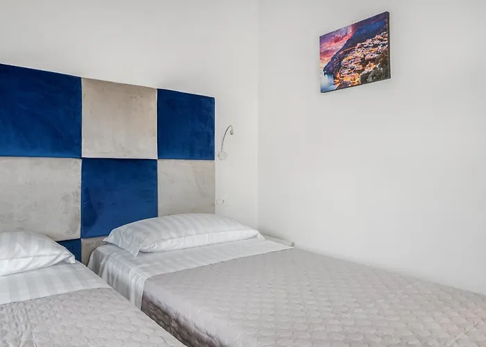 Azzurro Park Suite - De Vivo Realty Sorrento